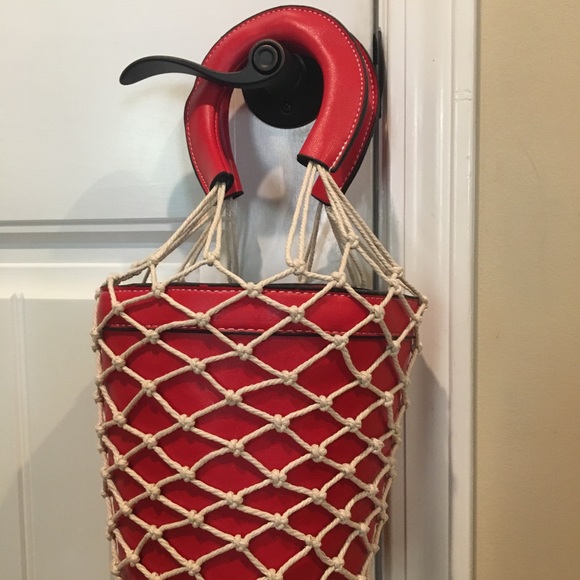 Vegan leather round bag - Picture 2 of 3